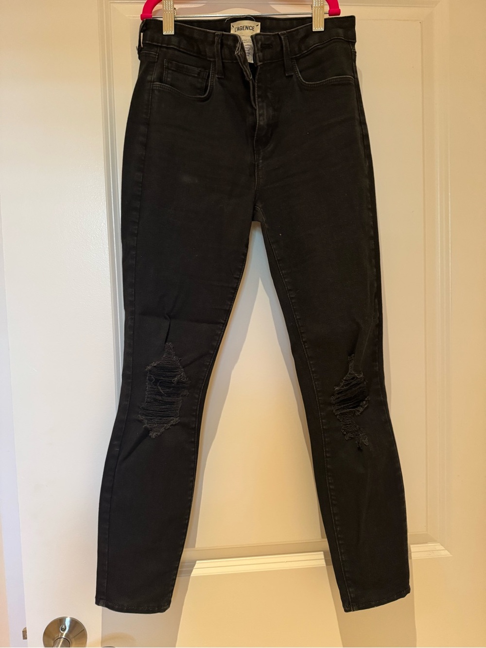 L'AGENCE Black Margot Skinny high-rise Jeans with Distressed knees size 26